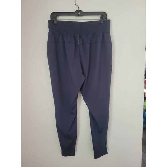 L.L. Bean Women's VentureSoft Knit Relaxed Joggers Women's Size Medium Navy Blue - Picture 7 of 12